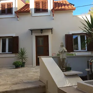 https://guesthouse-kresic.splithotels.org